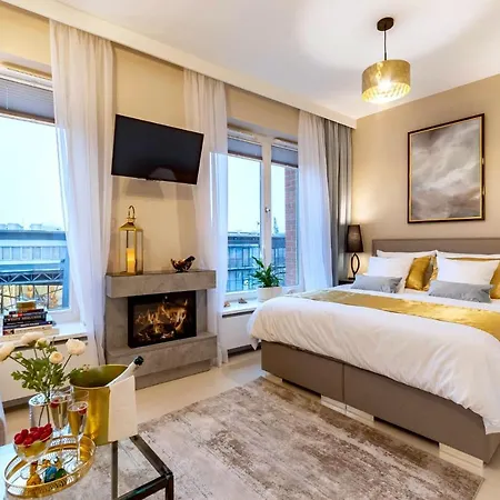 Apartament Champagne Centrum Parking Winda * Gdansk