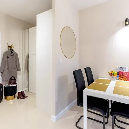 Champagne Apartment Gdansk